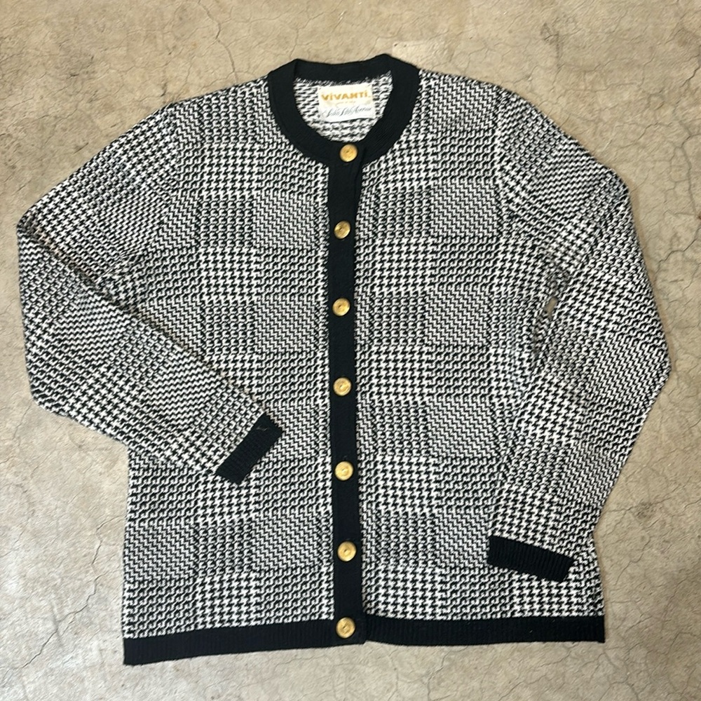 Vintage saks fifth avenue cardigan size 6 made in USA